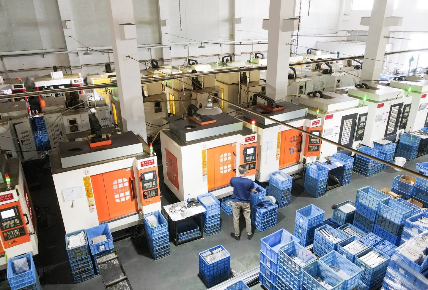 Machining equipment and operators in the SPEED workshop
