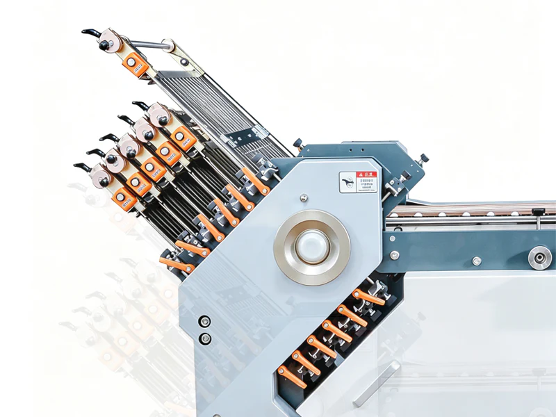 Buckle folding plates on a SPEED paper folding machine