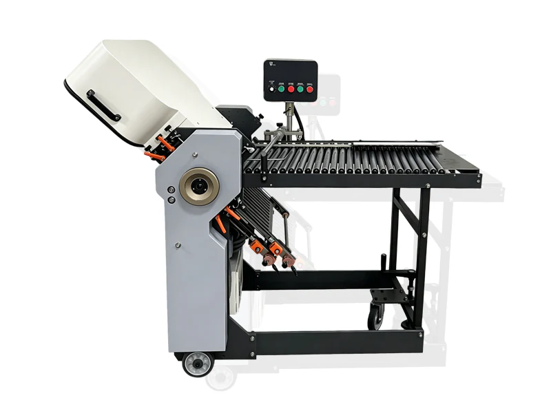 Second folding unit for the pharmaceutical leaflet folding line